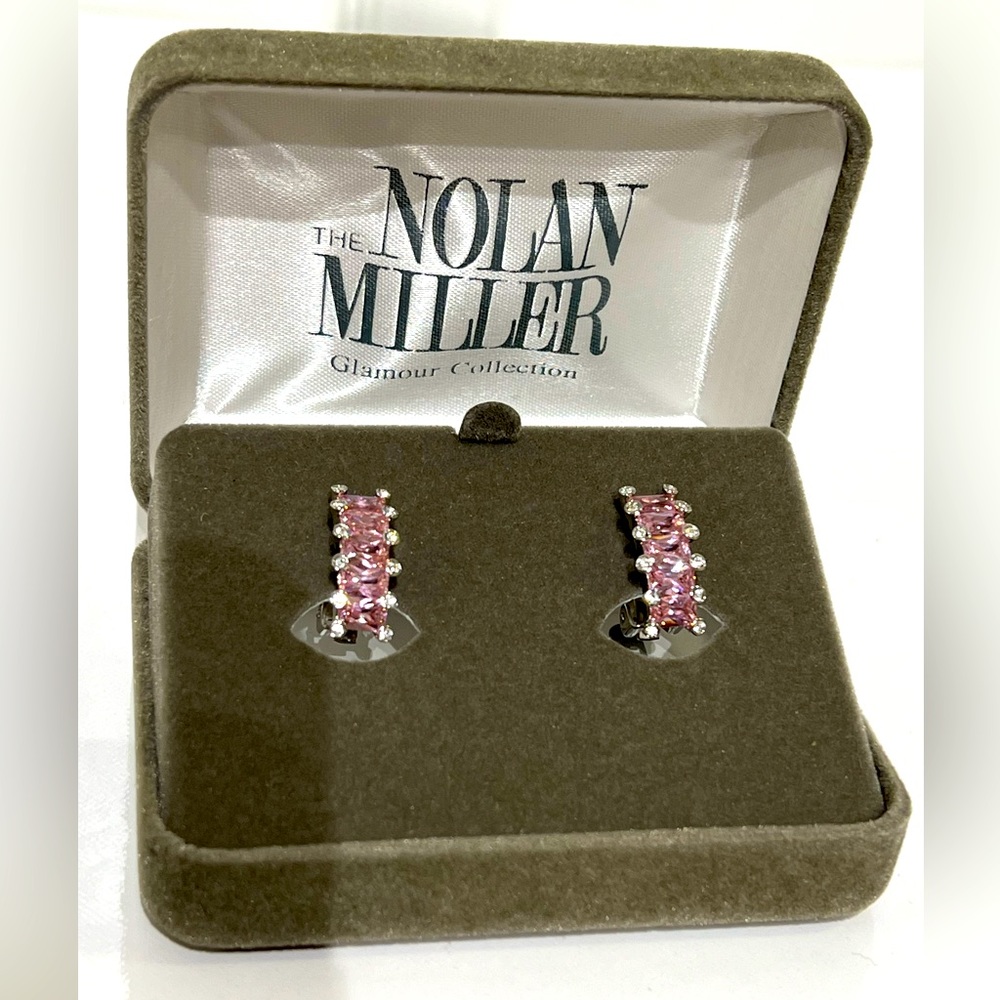 New Nolan Miller  Clip on Earrings